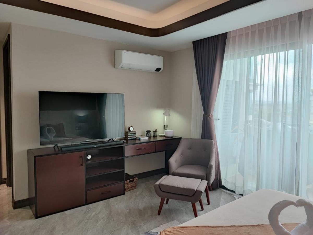 One Euphoria Prime Suite Hotel 앙헬레스 외부 사진