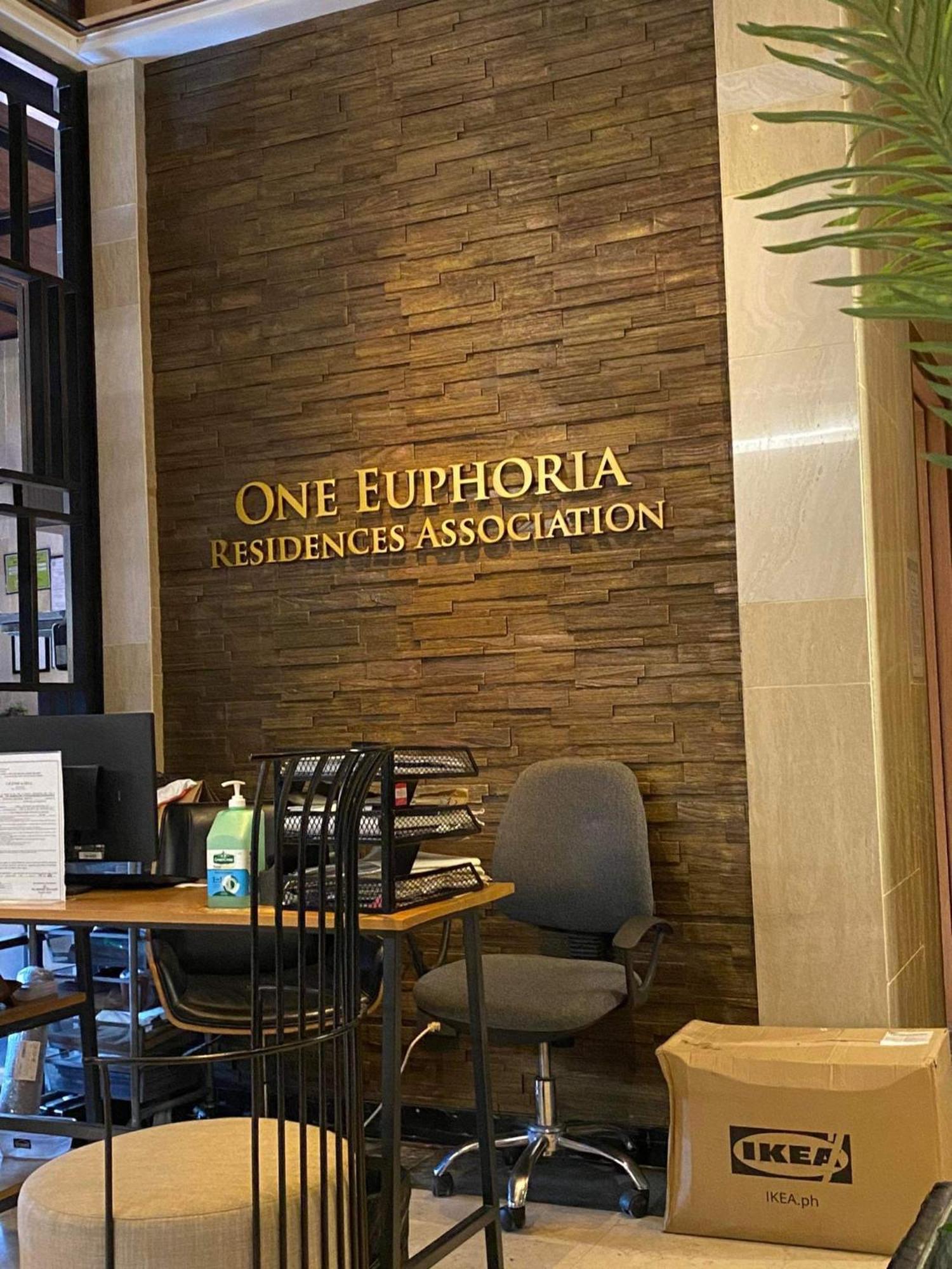 One Euphoria Prime Suite Hotel 앙헬레스 외부 사진