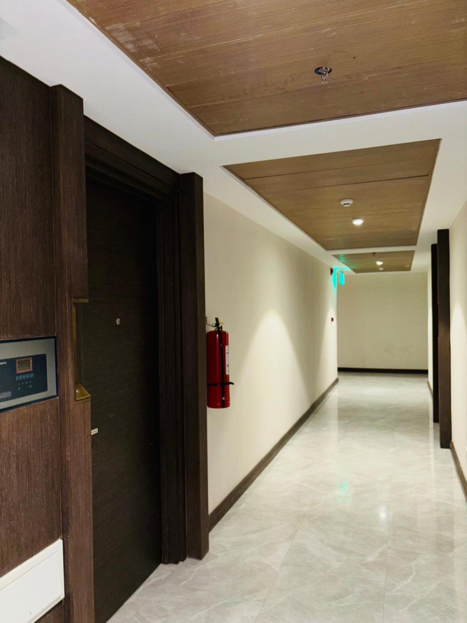 One Euphoria Prime Suite Hotel 앙헬레스 외부 사진